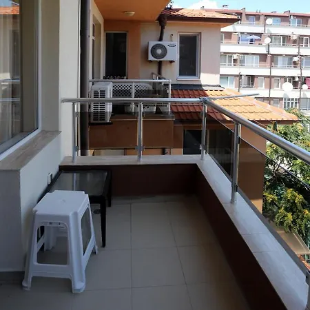 Dani Apartament *