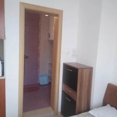 Dani Apartment *