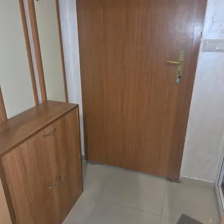 Dani Apartman *